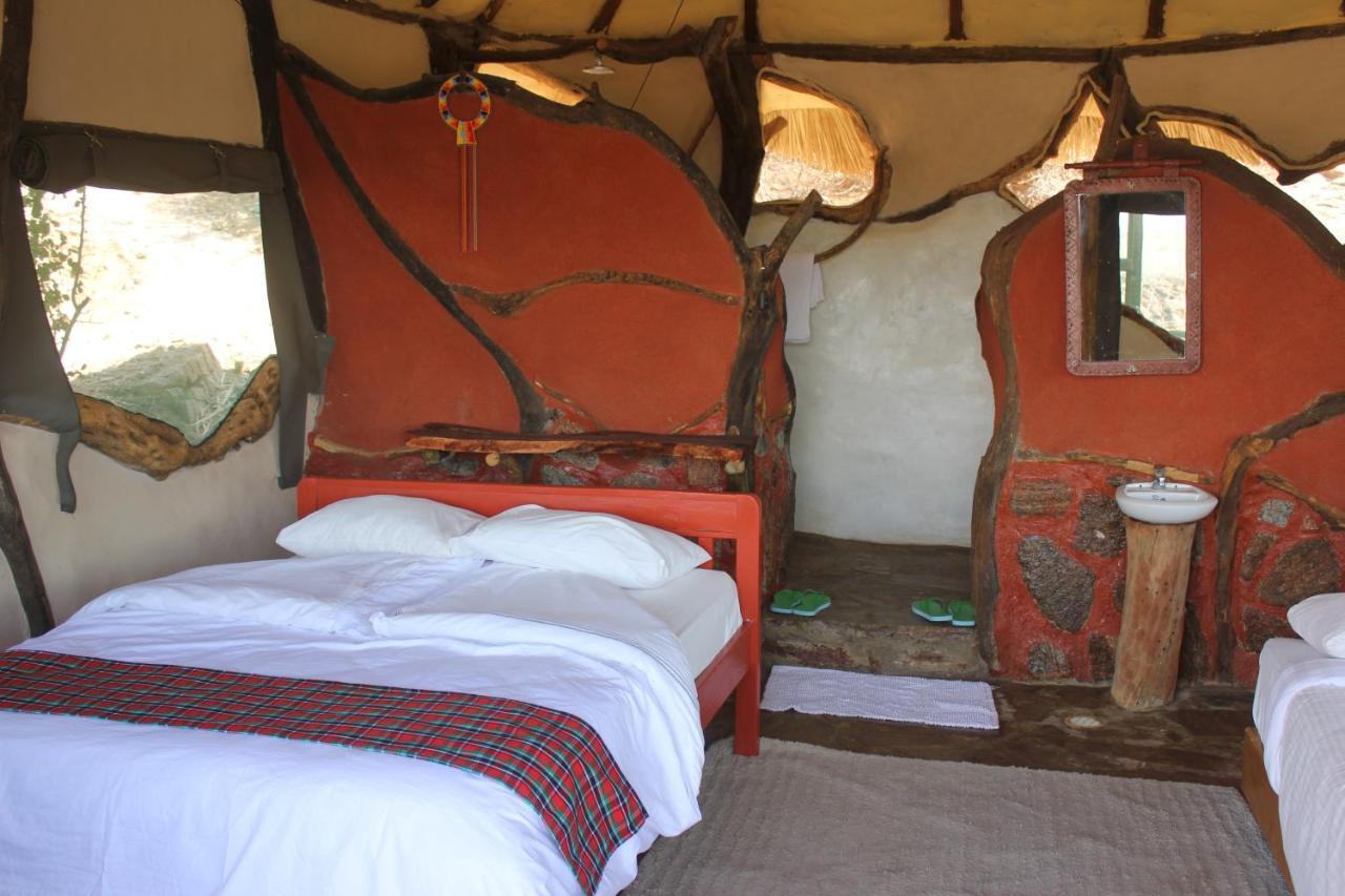 Lion'S Cave Camp, Samburu Archers Post Exterior photo