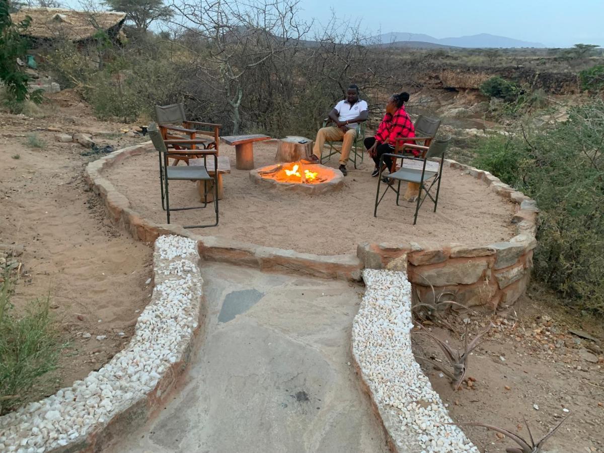 Lion'S Cave Camp, Samburu Archers Post Exterior photo