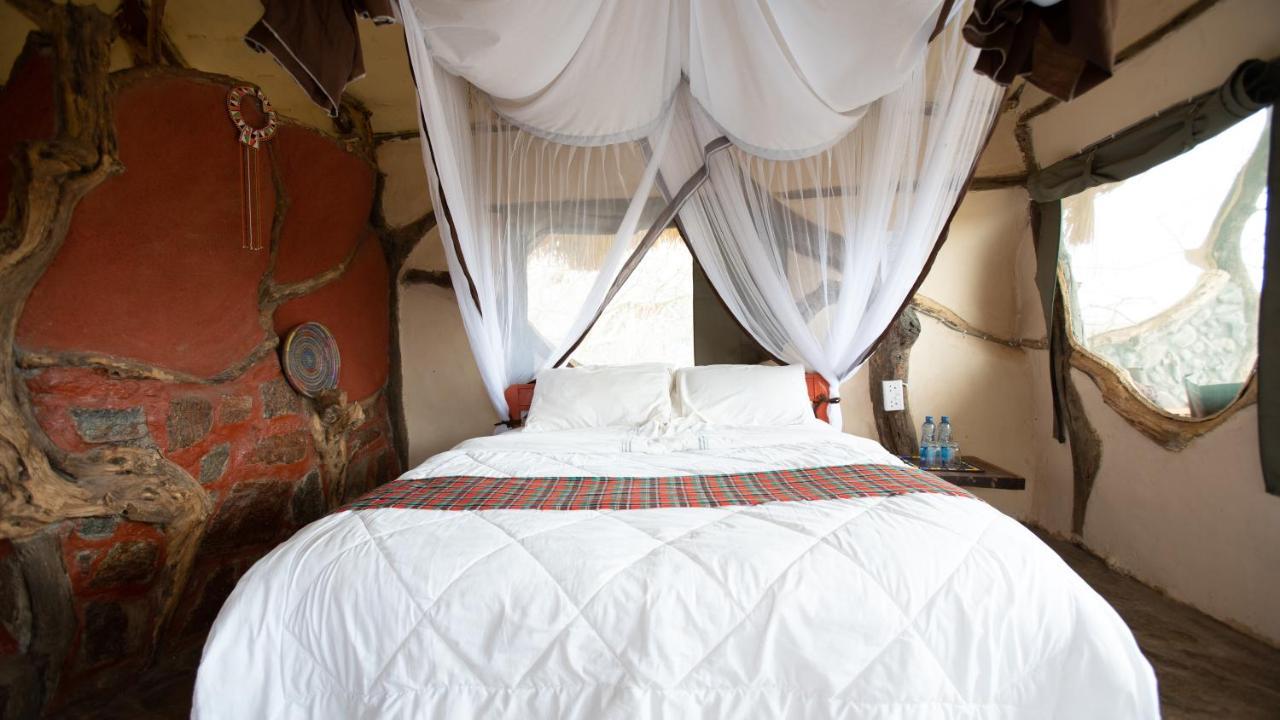Lion'S Cave Camp, Samburu Archers Post Exterior photo