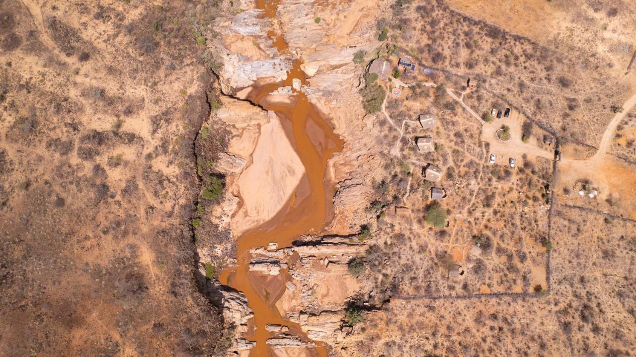 Lion'S Cave Camp, Samburu Archers Post Exterior photo