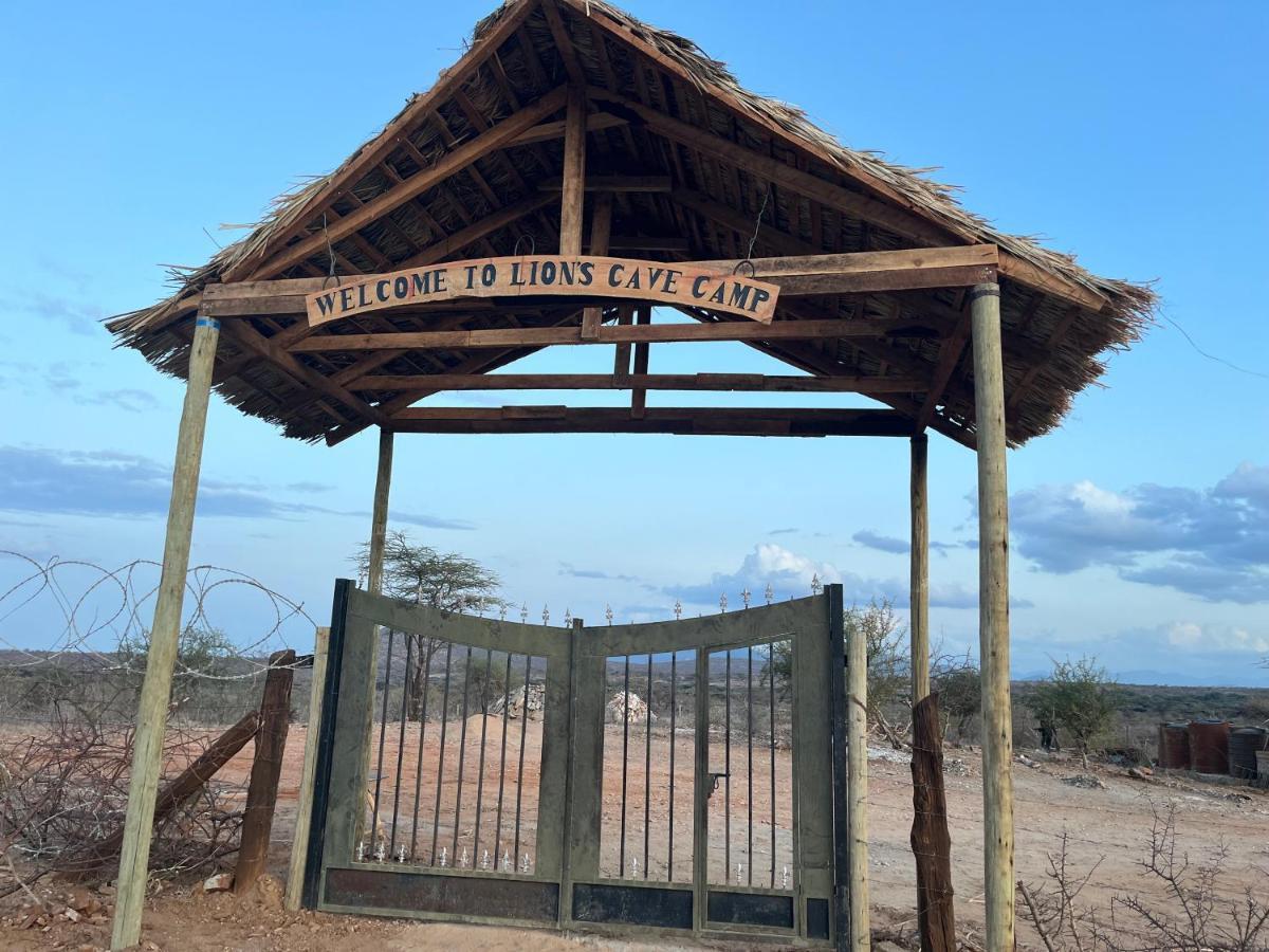 Lion'S Cave Camp, Samburu Archers Post Exterior photo