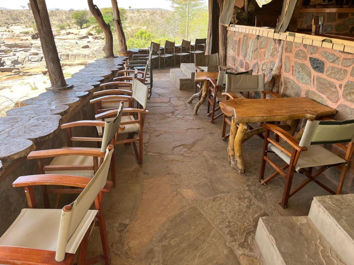 Lion'S Cave Camp, Samburu Archers Post Exterior photo
