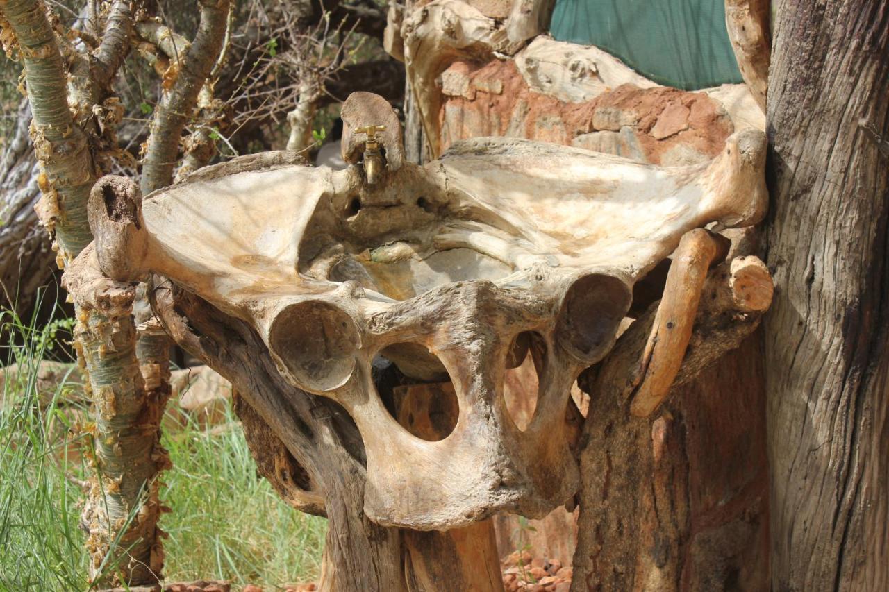 Lion'S Cave Camp, Samburu Archers Post Exterior photo