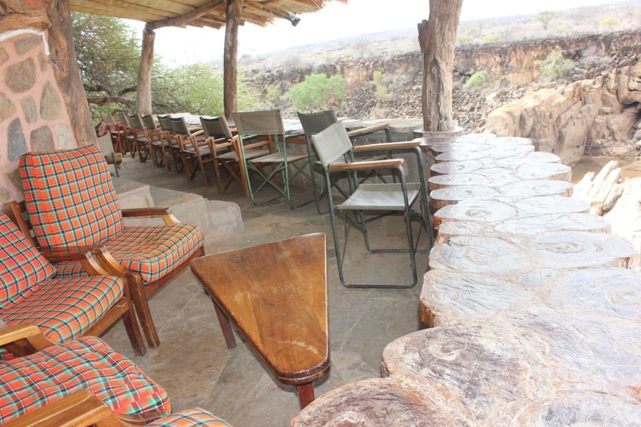Lion'S Cave Camp, Samburu Archers Post Exterior photo